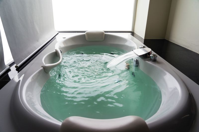 Luxury Tub Features